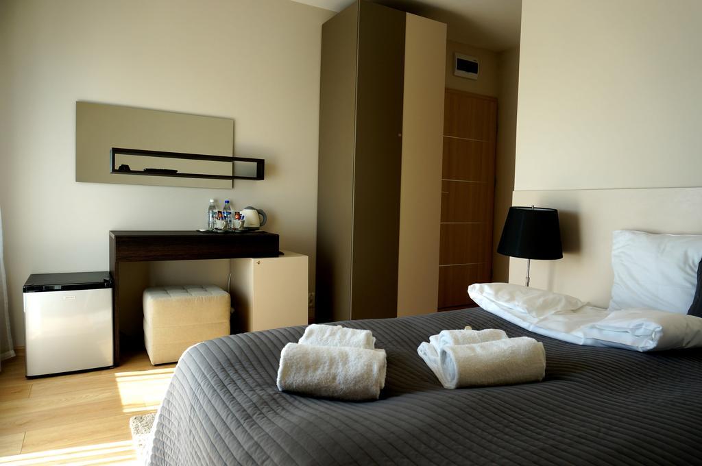 Villa Modlin Airport Nowy Dwór Mazowiecki Habitación foto