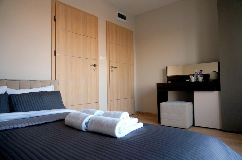 Villa Modlin Airport Nowy Dwór Mazowiecki Habitación foto